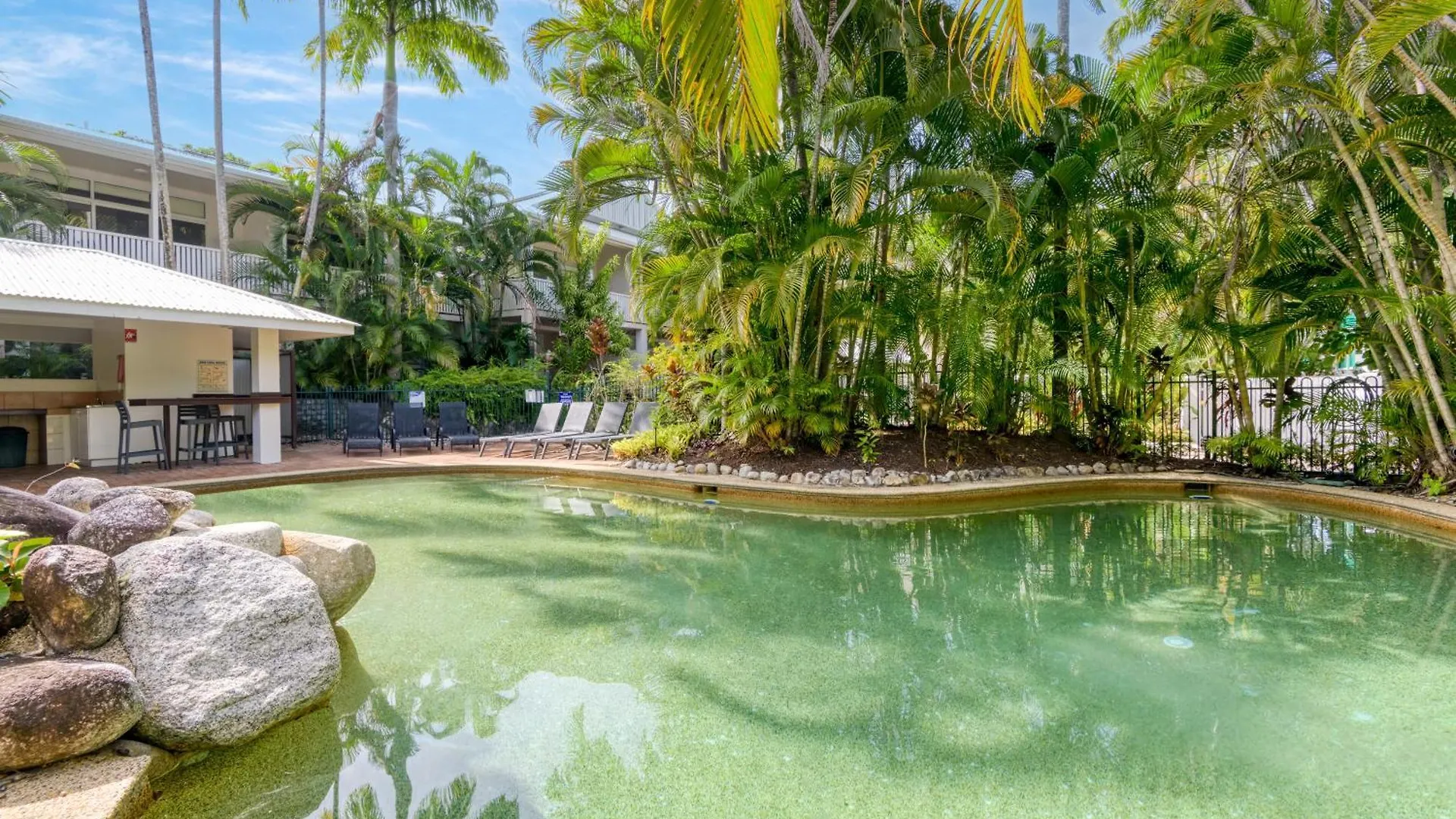 1 Bedroom Apartment Palm Villas #18 Port Douglas Austrália